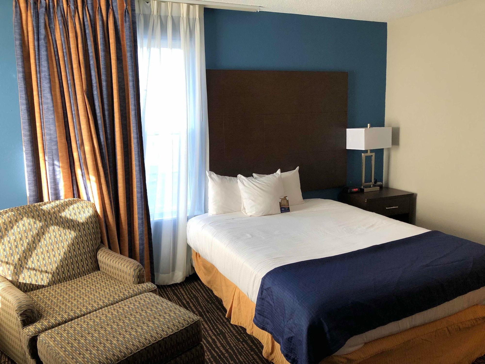 Baymont By Wyndham Washington Hotel Exterior photo