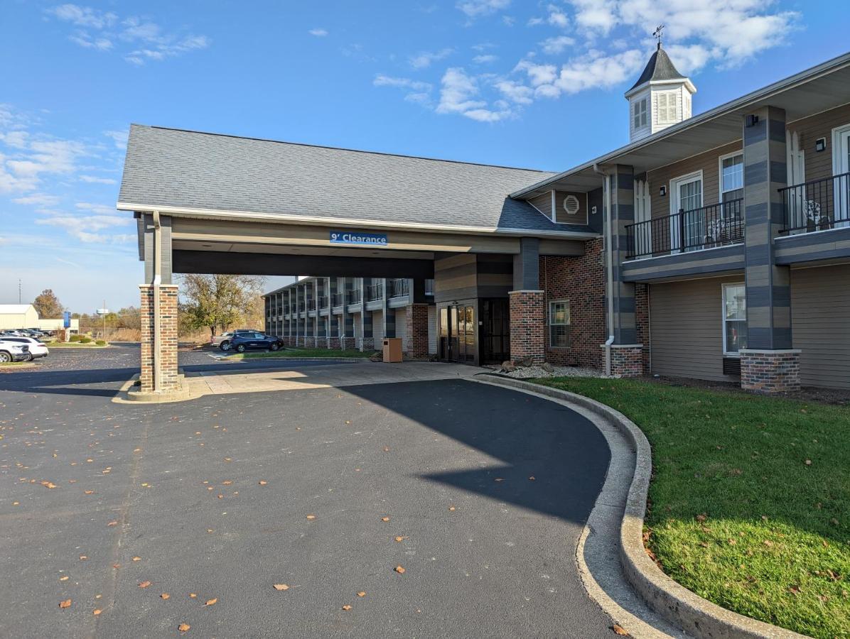 Baymont By Wyndham Washington Hotel Exterior photo