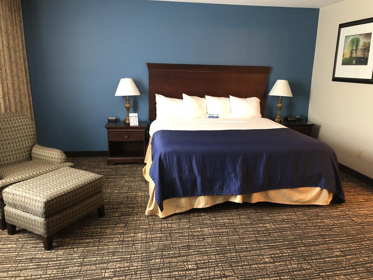Baymont By Wyndham Washington Hotel Exterior photo